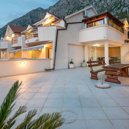 Apartments Ivardic Kotor Dış mekan fotoğraf