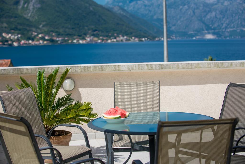 Apartments Ivardic Kotor Oda fotoğraf