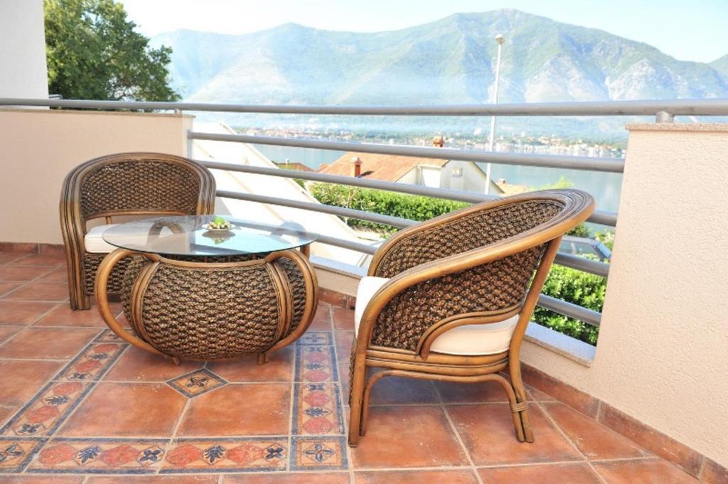 Apartments Ivardic Kotor Oda fotoğraf