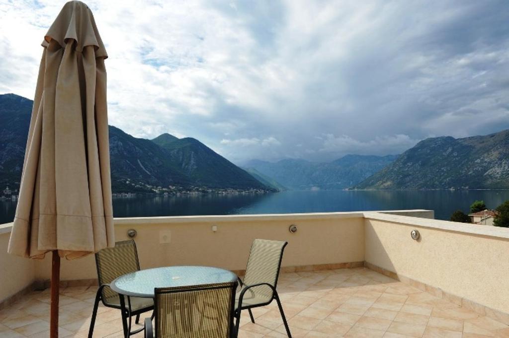 Apartments Ivardic Kotor Oda fotoğraf